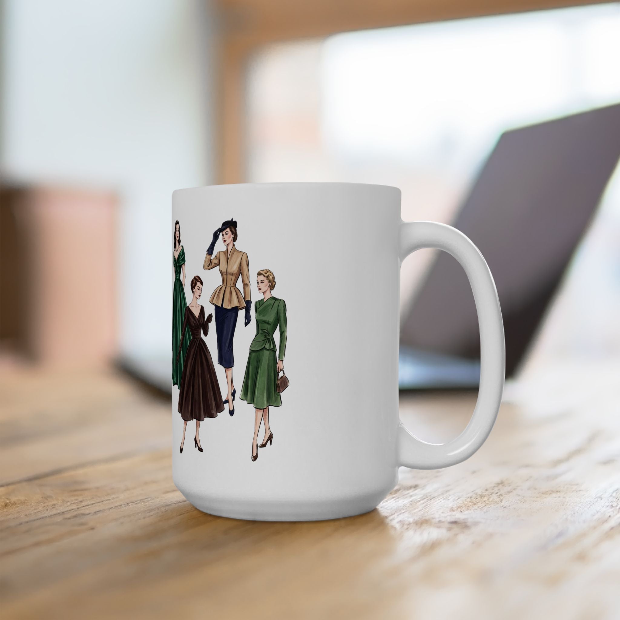 Vintage Ladies Fashion 'New Look' Graphic Ceramic Mug  (15oz)