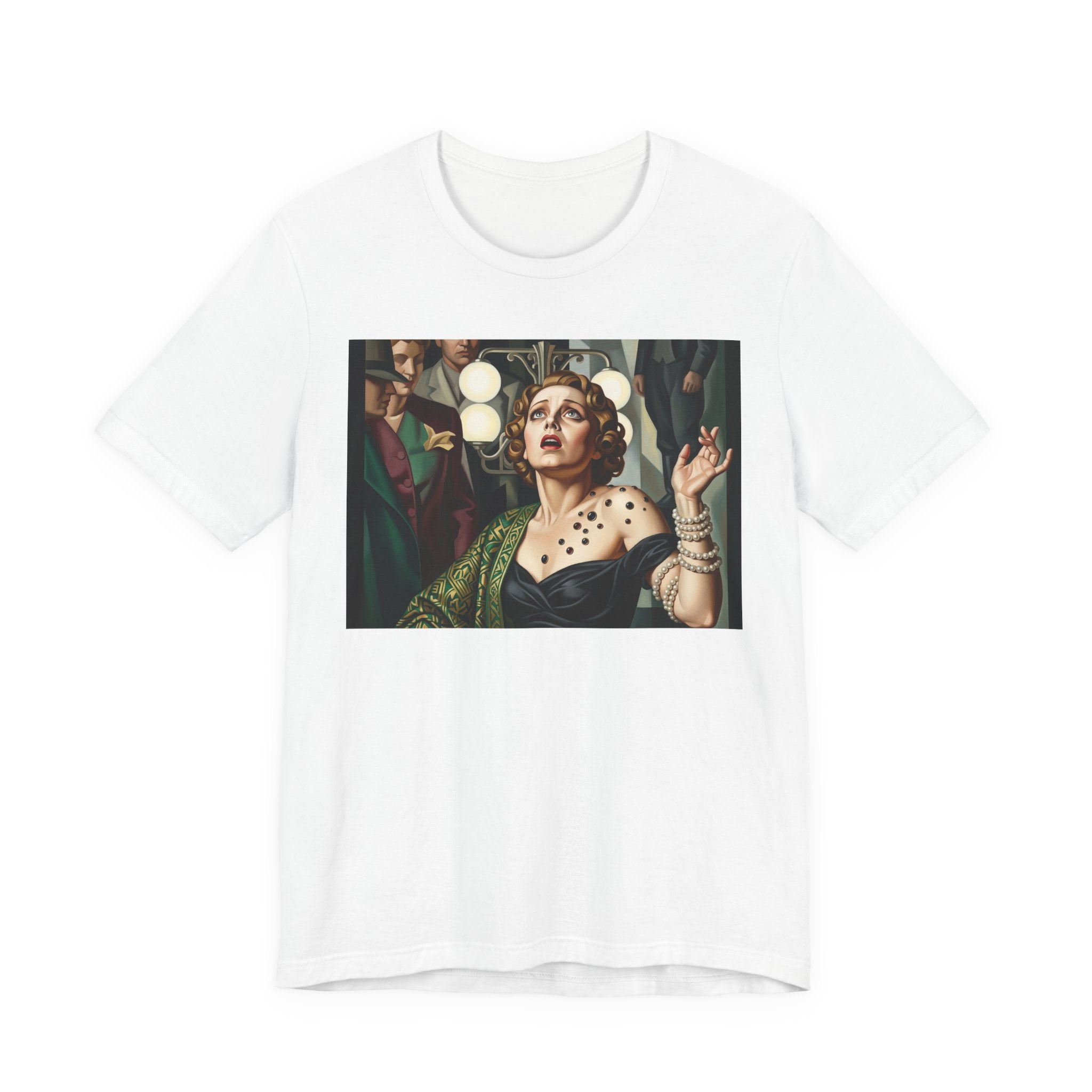The Diva's Closeup Tee