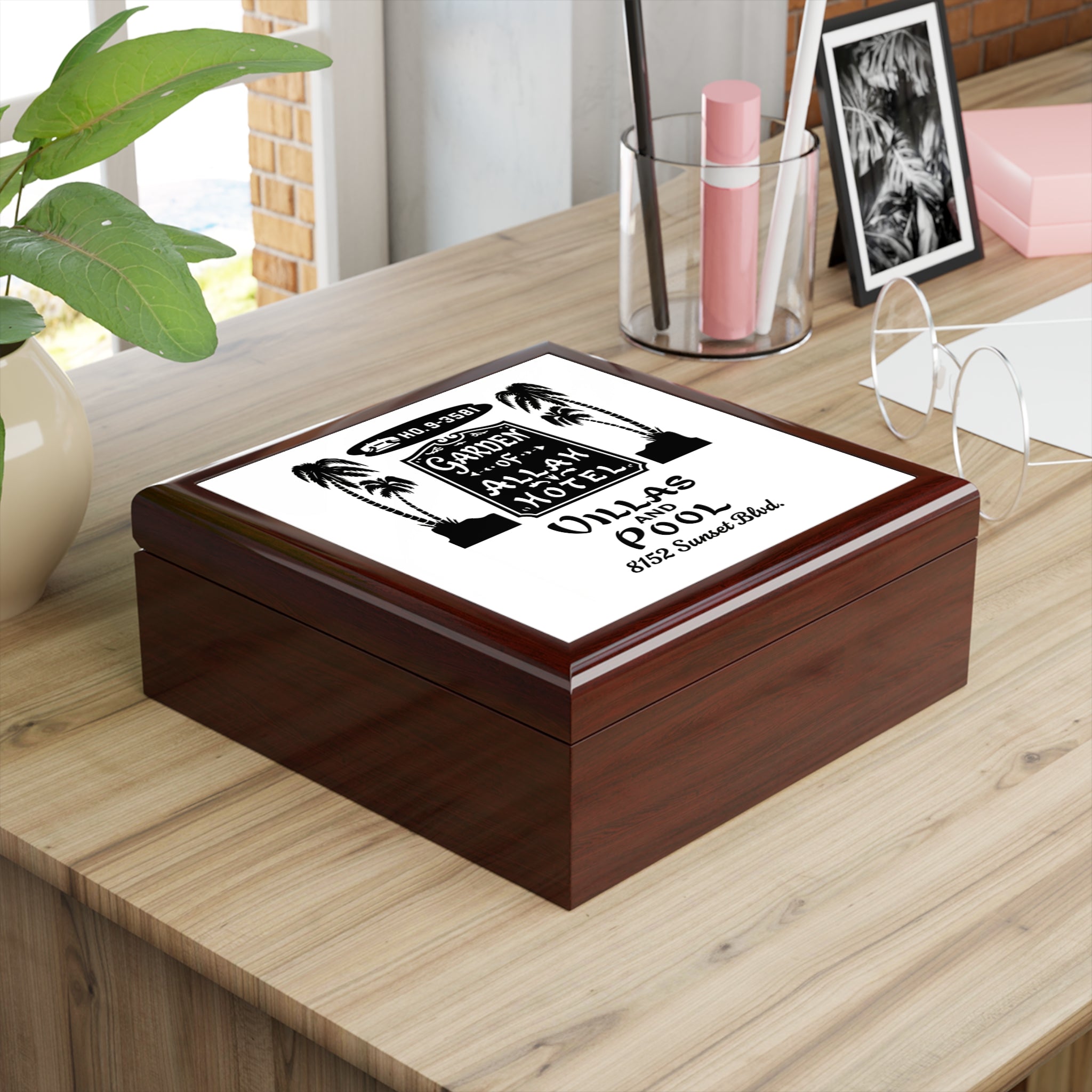 Vintage Garden of Allah Hotel Wood Trinket Box